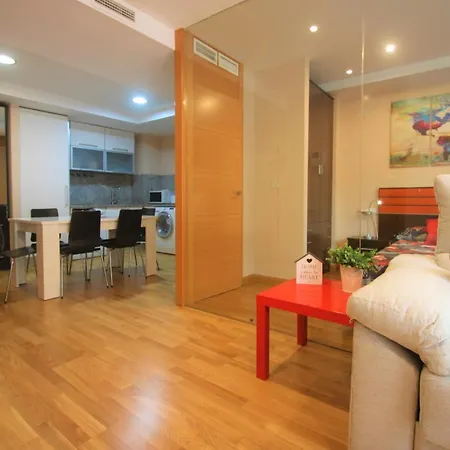 Modern Casaturis With Castle Views A131 Apartment *