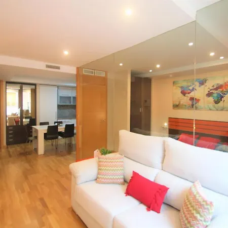 Modern Casaturis With Castle Views A131 Apartment